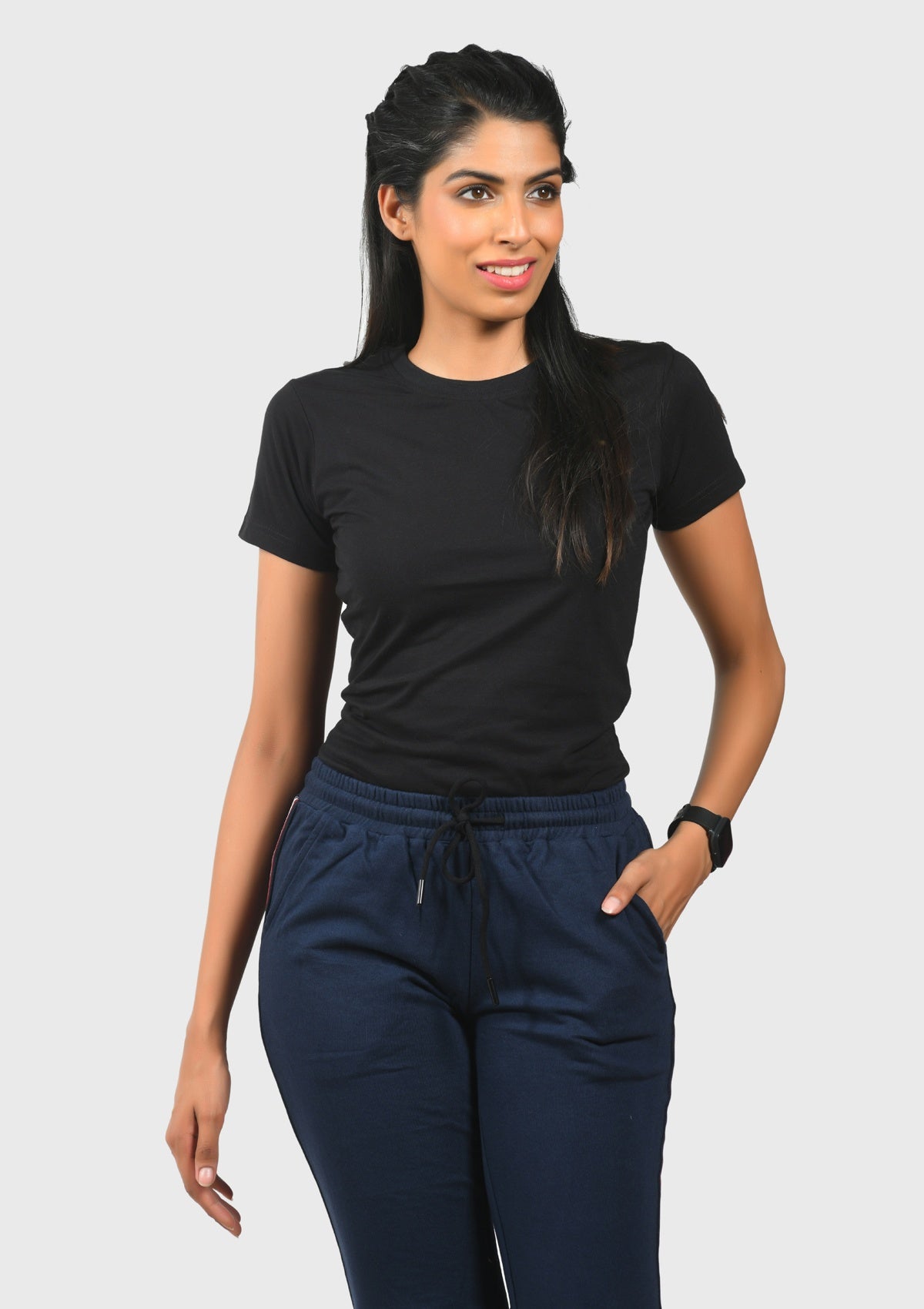 Classic Black Tee - Bottle&Co
