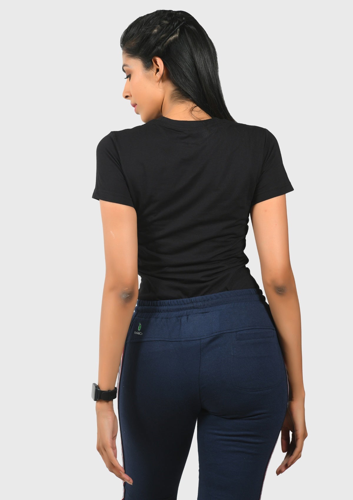 Classic Black Tee - Bottle&Co
