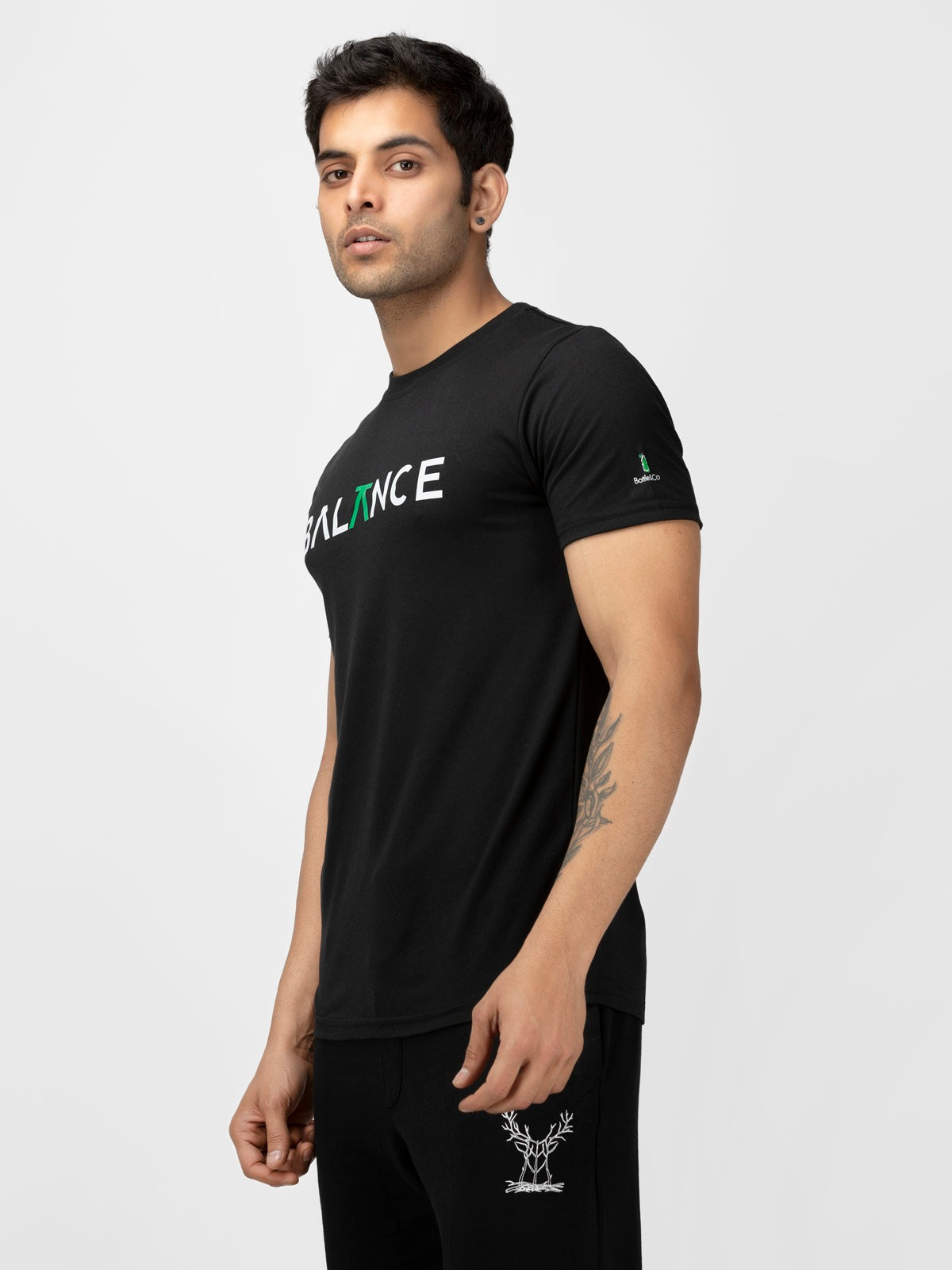 Balance Tee Black - Bottle&Co