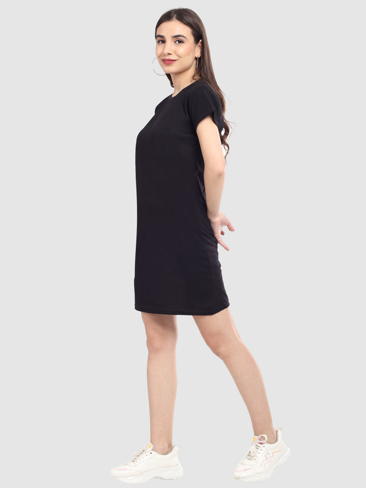 Black Long Tee